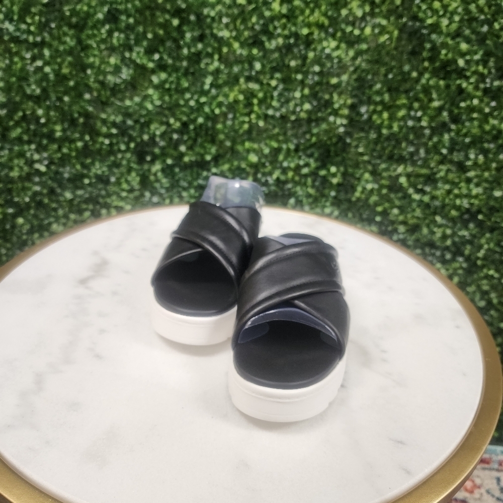 UGG® Women's Zayne Crossband Slide Sandals Black White - Picture 8 of 8